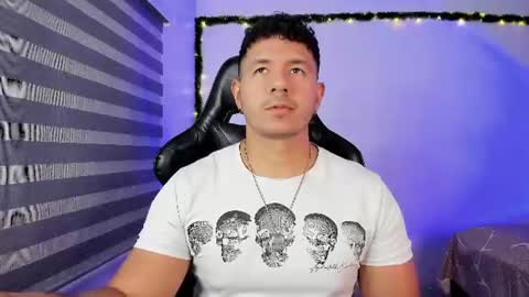 Snapshot of ransoj chatting on 06.12.26 Jonas online show from 06.12.26