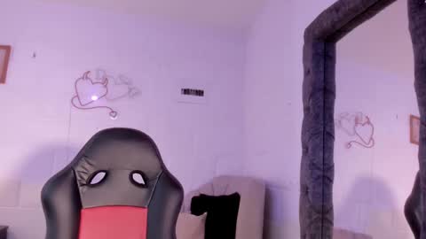 Raquel online show from 09.25.25