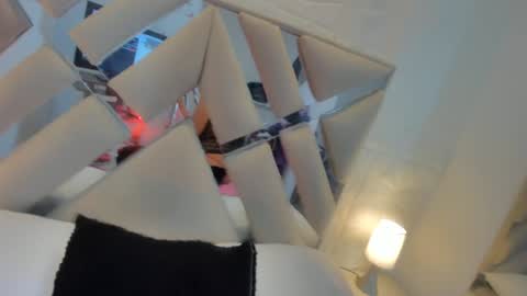 Snapshot of raquel_moore chatting on 02.05.25 Raquel Moore online show from 02.05.25