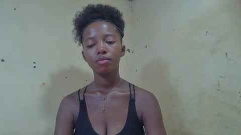 Snapshot of rasoanirinaa chatting on 02.26.26 rasoanirinaa online show from 02.26.26