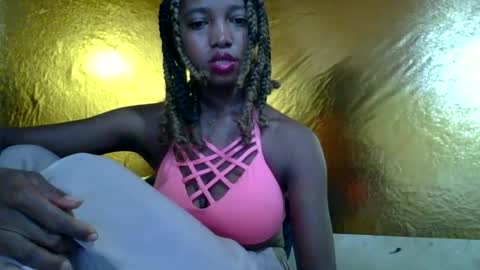 Snapshot of rasoanirinaa chatting on 06.27.26 rasoanirinaa online show from 06.27.26