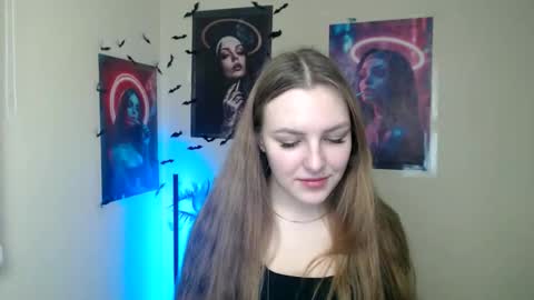 Snapshot of raspberry0101 chatting on 11.21.25 raspberry0101 online show from 11.21.25