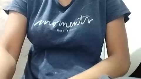 rava_sexy online show from 10.31.25