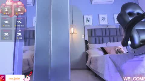 Snapshot of raven_jade_ chatting on 09.14.25 raven_jade_ online show from 09.14.25