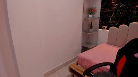 raven_loove online show from 03.14.26