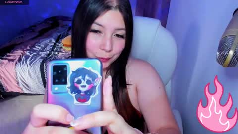 Snapshot of raven_toky0 chatting on 03.12.25 Raven online show from 03.12.25