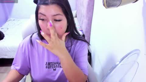 Snapshot of raven_toky0 chatting on 10.23.25 Raven online show from 10.23.25