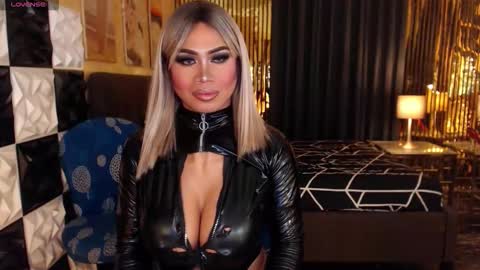 ravenmystiquex online show from 03.12.26