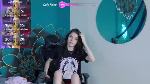 Snapshot of ravennmoonn chatting on 09.13.25 Raven online show from 09.13.25