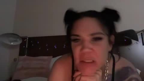 Raven Ray online show from 05.26.26