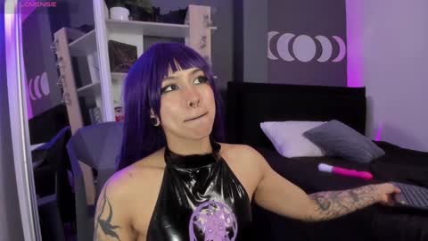 Raven Witch online show from 01.25.25