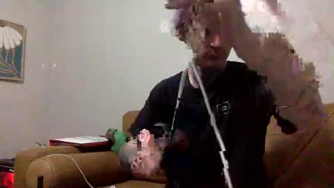 ravenxbeastie online show from 02.04.25