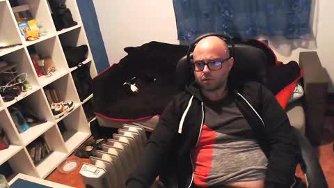 ravingr3d3 online show from 02.21.25