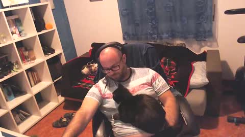 ravingr3d3 online show from 03.05.25