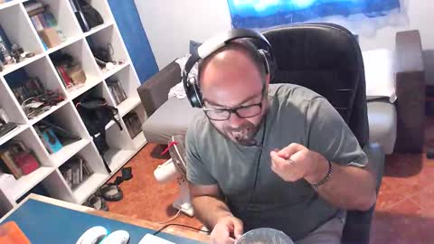 ravingr3d3 online show from 10.01.25