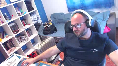 Snapshot of ravingr3d3 chatting on 04.23.26 ravingr3d3 online show from 04.23.26