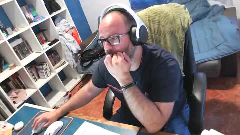 Snapshot of ravingr3d3 chatting on 05.18.26 ravingr3d3 online show from 05.18.26