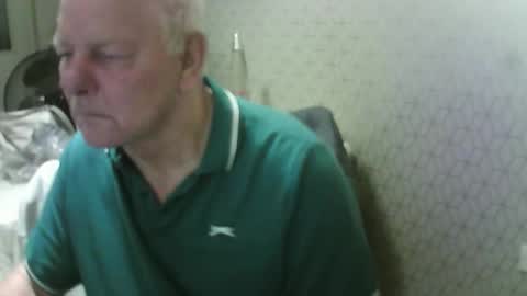 Snapshot of ray47 chatting on 09.08.25 ray47 online show from 09.08.25