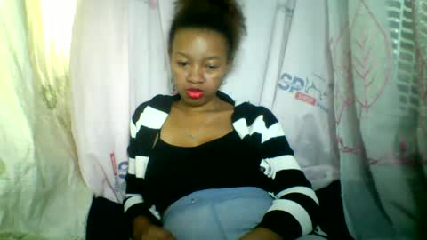 Snapshot of rayana_69 chatting on 06.24.26 rayana_69 online show from 06.24.26