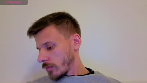 Snapshot of rayann27 chatting on 03.25.26 rayan online show from 03.25.26