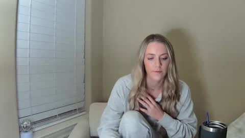 RayBabe online show from 09.20.25