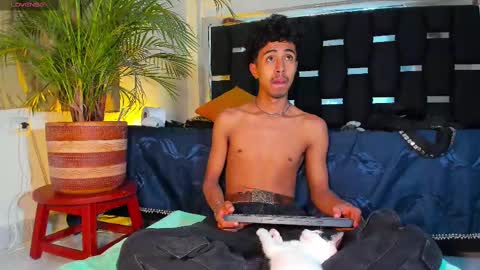 Rayn online show from 03.08.25