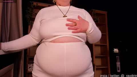 Snapshot of raydirin chatting on 09.14.25 Ray online show from 09.14.25