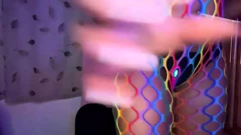 Raye Millian online show from 08.05.26