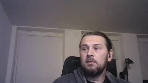 Snapshot of rayhaarlem chatting on 10.26.25 rayhaarlem online show from 10.26.25