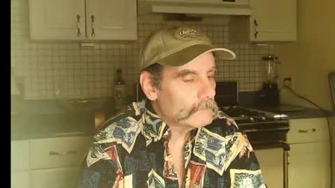 Snapshot of raylene4u2 chatting on 07.06.26 Ray online show from 07.06.26