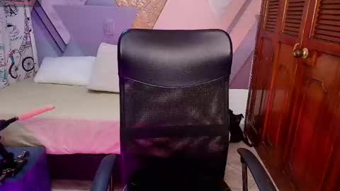 raylin_escobar online show from 05.04.26