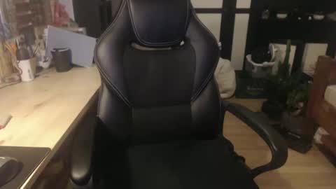 Snapshot of raymann8 chatting on 02.26.26 Ray online show from 02.26.26