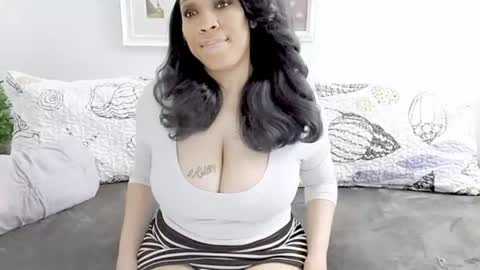 rayne woods online show from 06.21.26