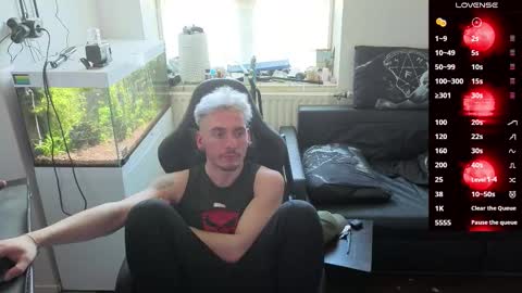 Rayzel online show from 03.22.26