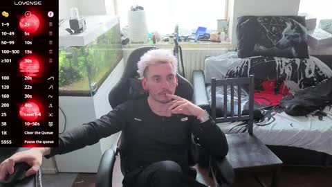 Rayzel online show from 04.17.26