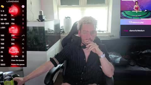 Snapshot of rayzel_white chatting on 06.07.26 Rayzel White online show from 06.07.26