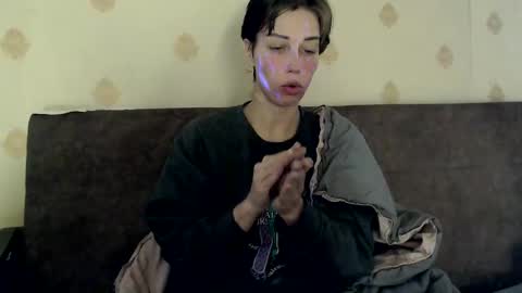 Snapshot of raziel_haze chatting on 11.12.25 Yrriel Strife Candy-Demon Caveboy mr. Cringe online show from 11.12.25