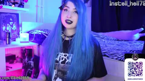 My kittensIm on vacation until July 25th. You can join the fan club  free content  online show from 10.19.25