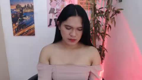 Snapshot of ready2care4youbabe chatting on 11.14.25 Beth online show from 11.14.25