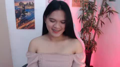 Snapshot of ready2care4youbabe chatting on 11.25.25 Beth online show from 11.25.25