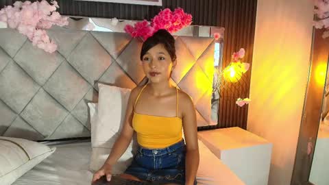 Snapshot of real_doncella_pussy chatting on 04.18.26 DONCELLA online show from 04.18.26
