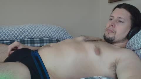 Snapshot of realityunplugged chatting on 02.09.25 realityunplugged online show from 02.09.25