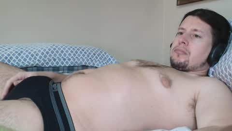 Snapshot of realityunplugged chatting on 03.09.25 realityunplugged online show from 03.09.25