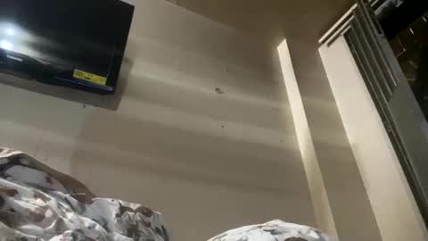 reallife1993 online show from 11.19.25