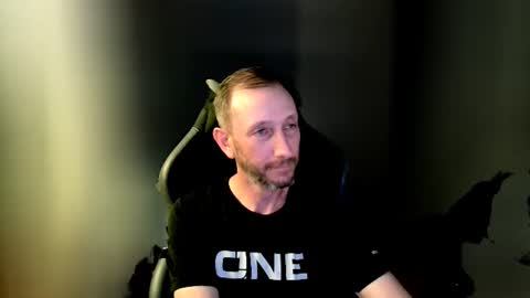 Snapshot of reallybigdick6969 chatting on 11.16.25 reallybigdick6969 online show from 11.16.25