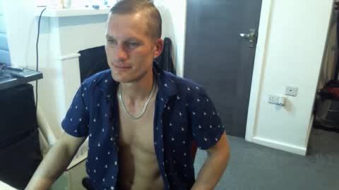 Snapshot of reallyman7 chatting on 05.19.26 Ask me online show from 05.19.26