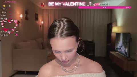 AliceEve online show from 02.11.25