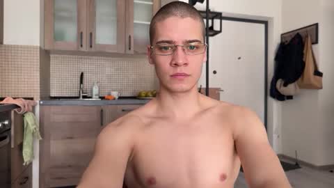 AliceEve online show from 04.06.26