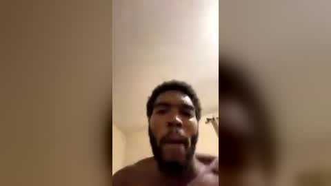 Snapshot of realtrub235ii chatting on 07.17.26 realtrub235ii online show from 07.17.26