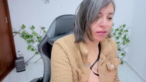 Rebbeca online show from 02.07.26